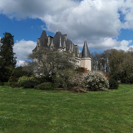 Chateau De Launay Guen 호텔 Plémet 외부 사진